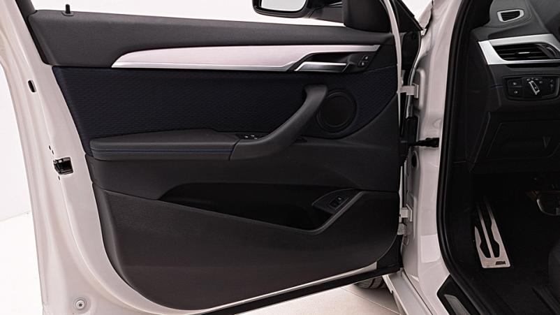 Vente en ligne Bmw X2  18 i 136ch Automatique/7 M sport au prix de 32 280 €