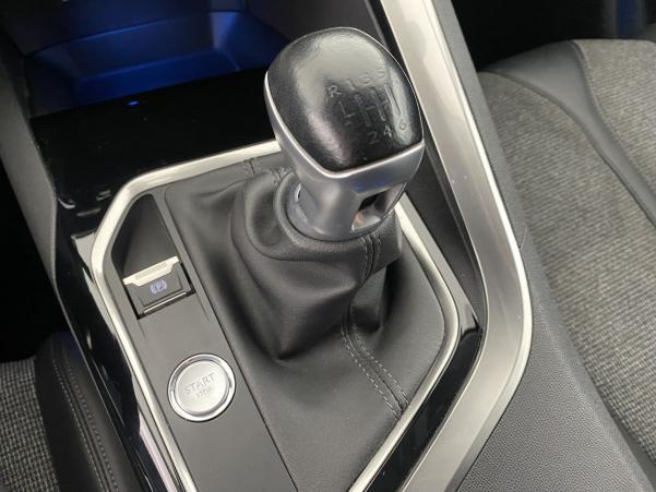 Vente en ligne Peugeot 5008 1.2 PureTech 130ch Allure au prix de 16 790 €
