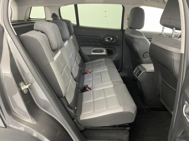 Vente en ligne Citroën C5 Aircross Hybrid 225ch Shine Pack e-EAT8 + Attelage au prix de 19 790 €