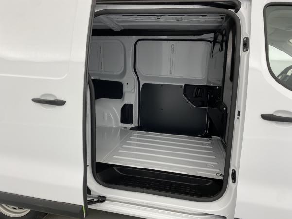 Vente en ligne Fiat Scudo Standard 100 kW batterie 50 kWh Pro Lounge au prix de 24 990 €