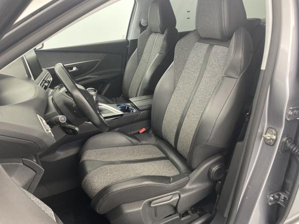 Vente en ligne Peugeot 5008 1.2 PureTech 130ch Allure au prix de 16 790 €