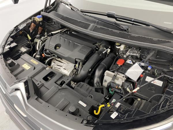 Vente en ligne Citroën C5 Aircross Hybrid 225ch Shine Pack e-EAT8 + Attelage au prix de 19 790 €