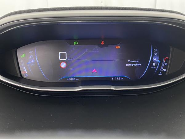 Vente en ligne Peugeot 5008 1.2 PureTech 130ch Allure au prix de 16 790 €
