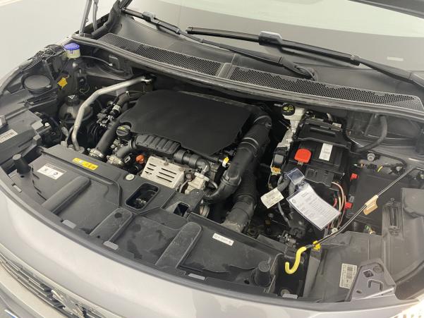 Vente en ligne Peugeot 5008 1.2 PureTech 130ch Allure au prix de 16 790 €