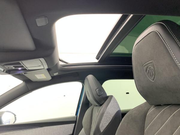 Vente en ligne Peugeot 3008 HYBRID 136 E-DCS6 GT au prix de 38 600 €