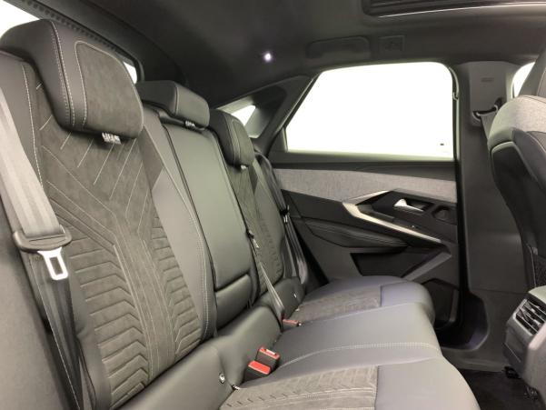 Vente en ligne Peugeot 3008 HYBRID 136 E-DCS6 GT au prix de 38 600 €