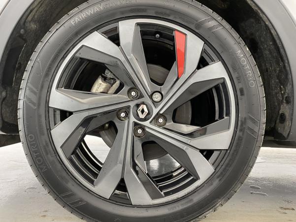 Vente en ligne Renault Arkana 1.6 E-Tech 145ch RS Line au prix de 22 990 €