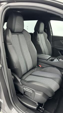 Vente en ligne Peugeot 5008 5008 II 1.5 BlueHDi 130ch Allure Pack EAT8 au prix de 33 410 €