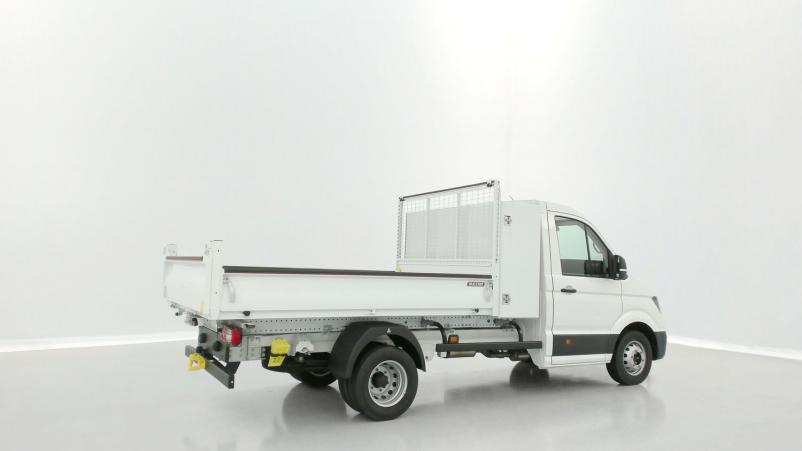 Vente en ligne Volkswagen Crafter Crafter cc 35 L3 RJ 2.0 TDI 163ch Business BVA Benne Coffre JPM au prix de 51 780 €