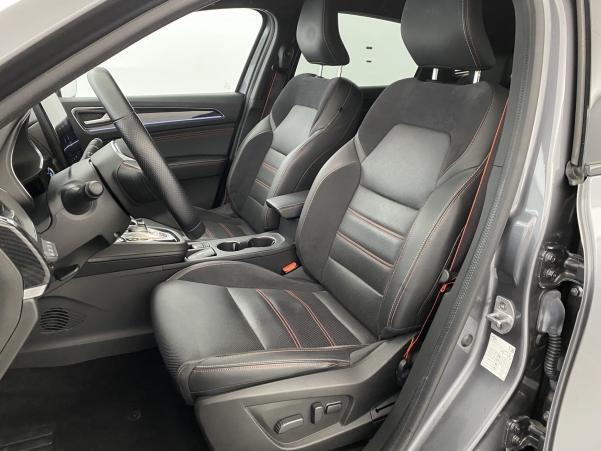 Vente en ligne Renault Arkana 1.6 E-Tech 145ch RS Line au prix de 22 990 €