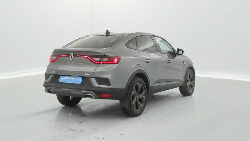 Vente en ligne Renault Arkana 1.6 E-Tech 145ch RS Line au prix de 22 990 €