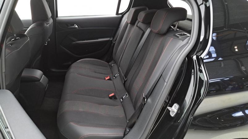 Vente en ligne Peugeot 308 5P 1.2 PureTech 130ch Automatique/8 Gt line au prix de 17 060 €