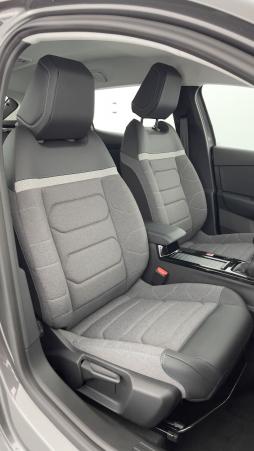 Vente en ligne Citroën C4 C4 III 1.2 PureTech 130ch Plus au prix de 20 400 €