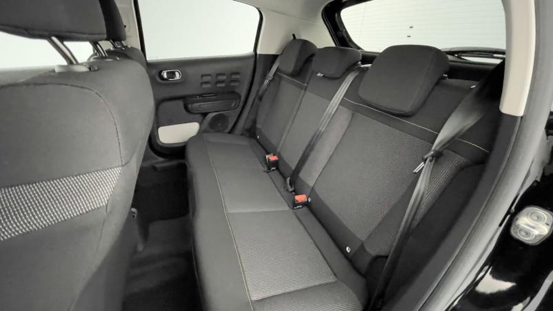 Vente en ligne Citroën C3 C3 III 1.2 PureTech 110ch Max EAT6 au prix de 18 710 €
