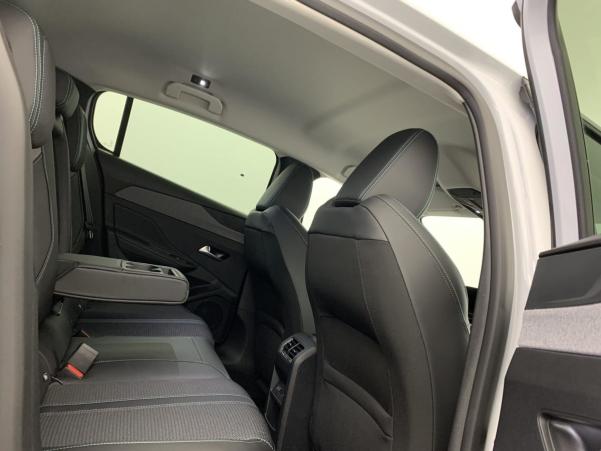 Vente en ligne Peugeot 308 BlueHDi 130ch S S EAT8 Allure au prix de 28 300 €
