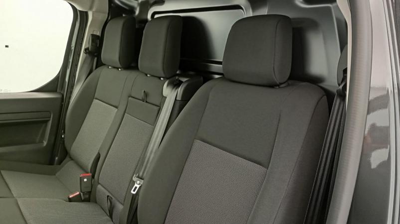 Vente en ligne Citroën Jumpy Fourgon M BLUEHDI 145 BVM6 au prix de 28 560 €