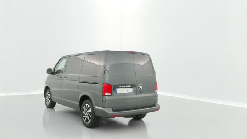 Vente en ligne Volkswagen Transporter Transporter T6.1 VAN 2.8T L1H1 2.0 TDI 204ch Business Plus DSG7 au prix de 58 140 €