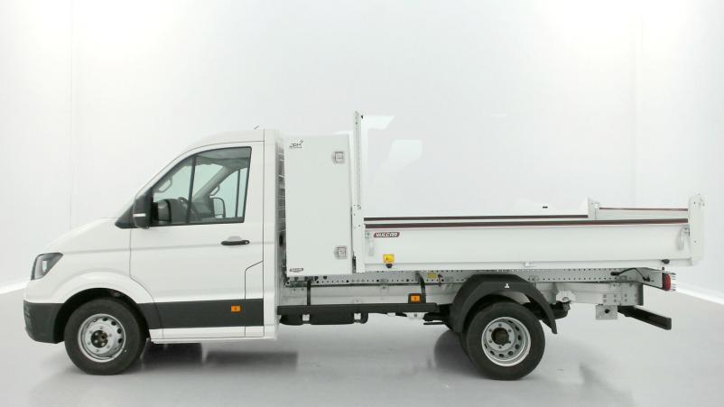 Vente en ligne Volkswagen Crafter Crafter cc 35 L3 RJ 2.0 TDI 163ch Business BVA Benne Coffre JPM au prix de 51 780 €