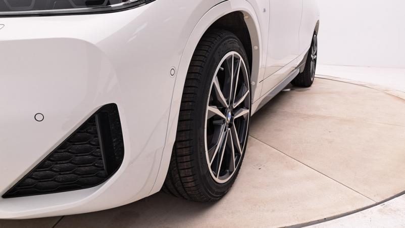 Vente en ligne Bmw X2  18 i 136ch Automatique/7 M sport au prix de 32 790 €