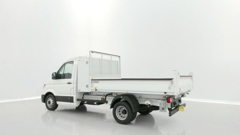 Vente en ligne Volkswagen Crafter Crafter cc 35 L3 RJ 2.0 TDI 163ch Business BVA Benne Coffre JPM au prix de 51 780 €