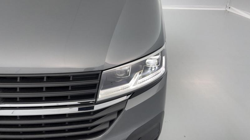 Vente en ligne Volkswagen Transporter Transporter T6.1 VAN 2.8T L1H1 2.0 TDI 204ch Business Plus DSG7 au prix de 58 140 €