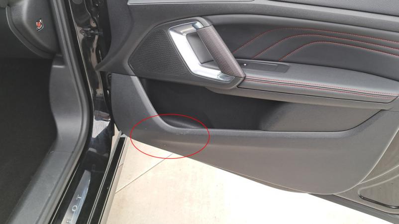 Vente en ligne Peugeot 308 5P 1.2 PureTech 130ch Automatique/8 Gt line au prix de 17 060 €