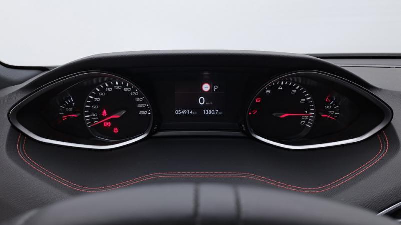 Vente en ligne Peugeot 308 5P 1.2 PureTech 130ch Automatique/8 Gt line au prix de 17 060 €