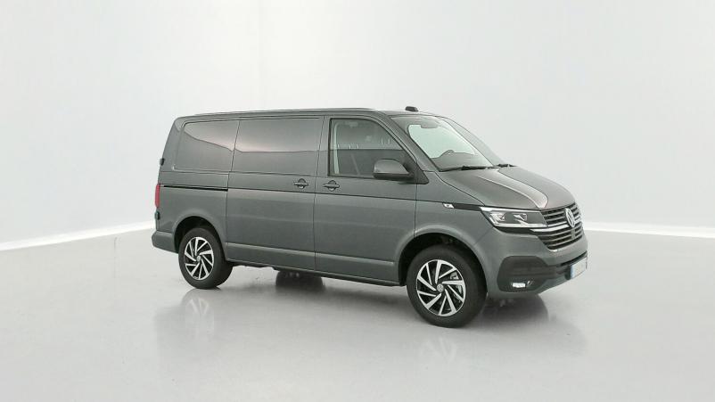 Vente en ligne Volkswagen Transporter Transporter T6.1 VAN 2.8T L1H1 2.0 TDI 204ch Business Plus DSG7 au prix de 58 140 €