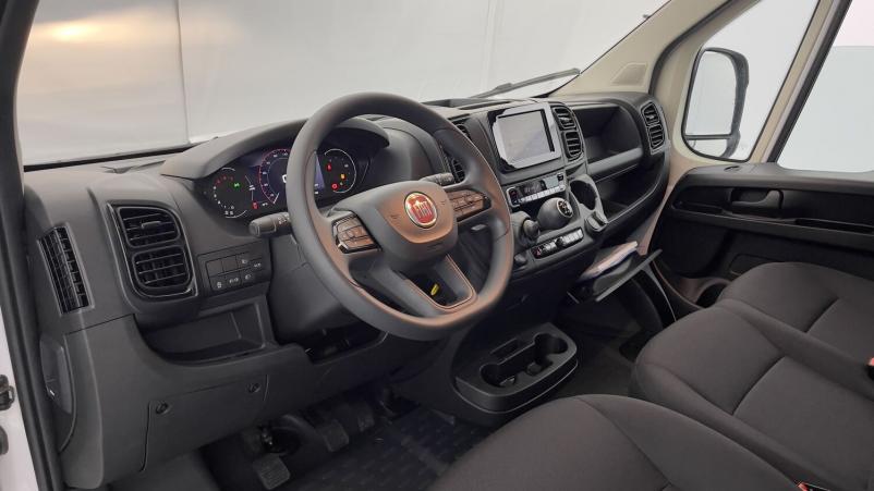 Vente en ligne Fiat Ducato Fourgon Ducato III 3.5 MH2 H3-Power 140ch au prix de 33 780 €