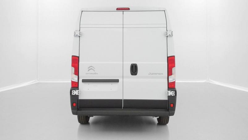 Vente en ligne Citroën Jumper Fourgon Jumper L2H2 35 2.2 BlueHDi 140ch Base au prix de 35 460 €