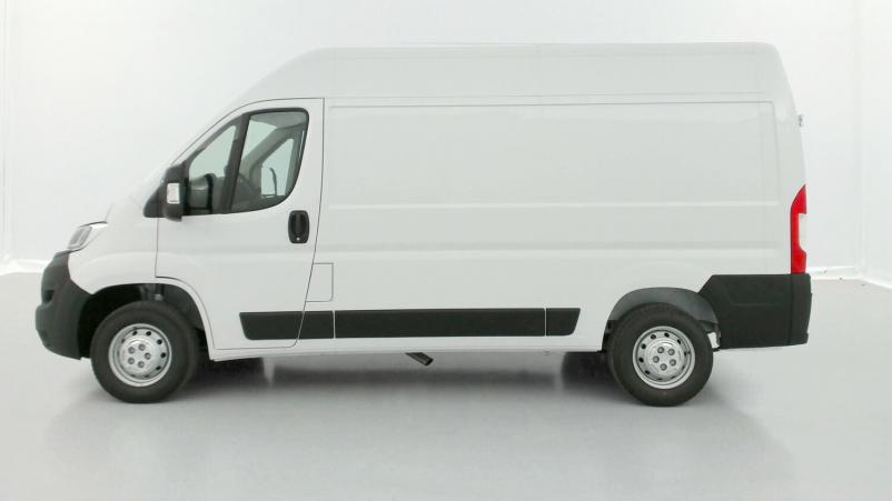 Vente en ligne Opel Movano Movano L2H2 35 2.2 BlueHDi 140ch Essentia au prix de 33 780 €