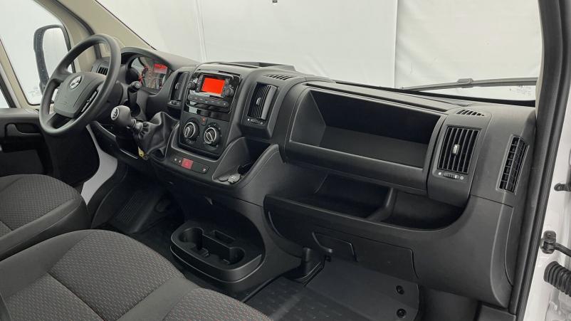 Vente en ligne Opel Movano Movano L2H2 35 2.2 BlueHDi 140ch Essentia au prix de 33 780 €