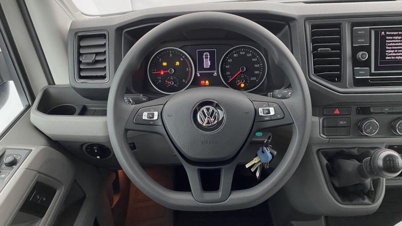 Vente en ligne Volkswagen Crafter Crafter van 30 L3H3 2.0 TDI 102ch ProFirst Carrier au prix de 36 900 €