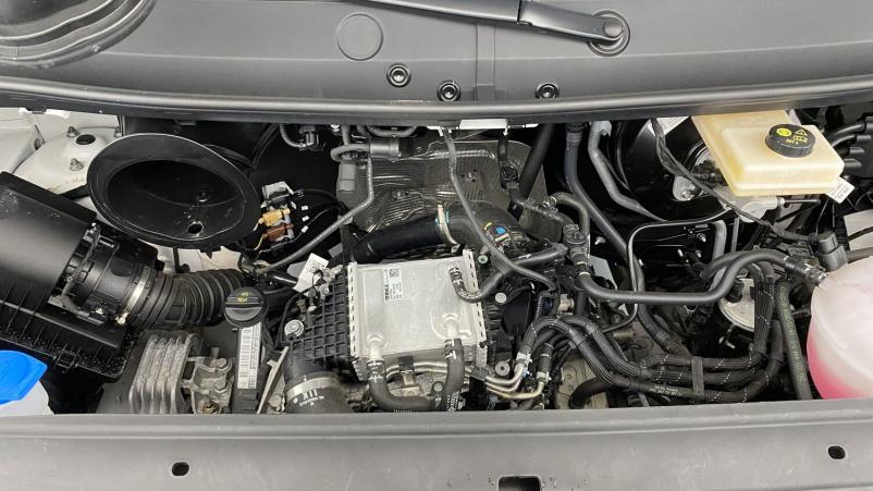Vente en ligne Volkswagen Crafter Crafter van 30 L3H3 2.0 TDI 102ch ProFirst Carrier au prix de 36 900 €
