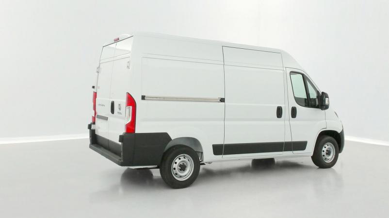 Vente en ligne Fiat Ducato Fourgon Ducato III 3.5 MH2 H3-Power 140ch au prix de 33 780 €