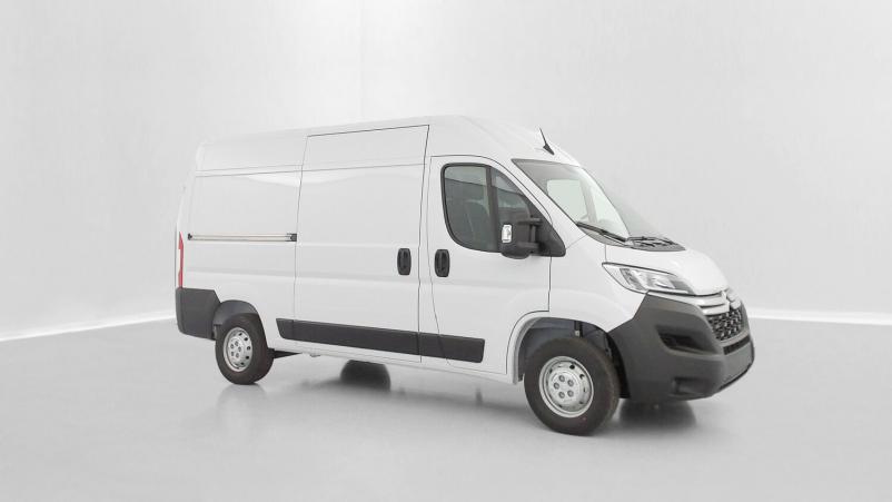 Vente en ligne Citroën Jumper Fourgon Jumper L2H2 35 2.2 BlueHDi 140ch Base au prix de 35 460 €