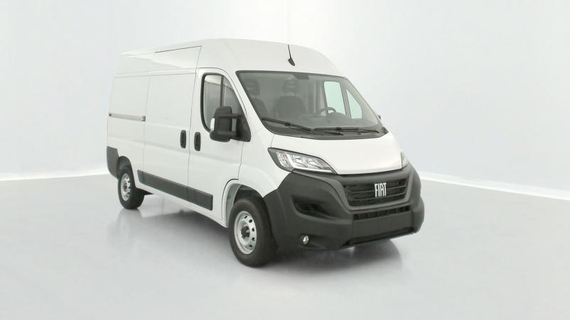 Vente en ligne Fiat Ducato Fourgon Ducato III 3.5 MH2 H3-Power 140ch au prix de 33 780 €