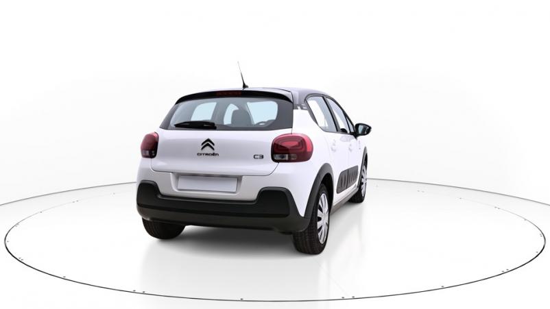 Vente en ligne Citroën C3  1.2 PureTech VTi S&S 82ch Manuelle/5 Graphic au prix de 11 270 €