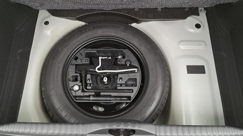 Vente en ligne Citroën C3  1.2 PureTech VTi S&S 82ch Manuelle/5 Graphic au prix de 11 270 €