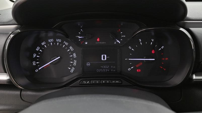 Vente en ligne Citroën C3  1.2 PureTech VTi S&S 82ch Manuelle/5 Graphic au prix de 11 270 €