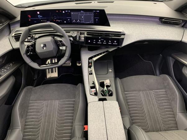 Vente en ligne Peugeot 3008 HYBRID 136 E-DCS6 GT au prix de 38 600 €