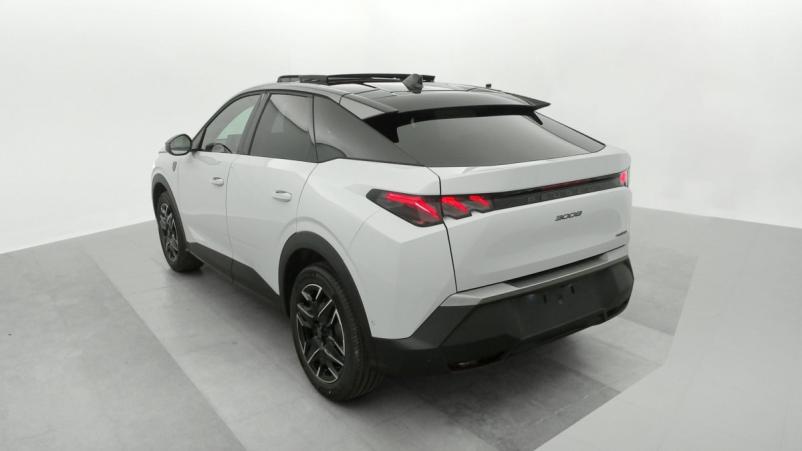 Vente en ligne Peugeot 3008 HYBRID 136 E-DCS6 GT au prix de 38 600 €