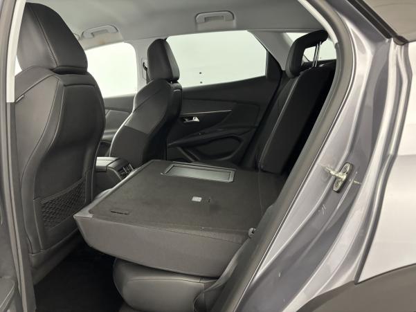 Vente en ligne Peugeot 3008 1.2 PureTech 130ch Allure au prix de 17 980 €