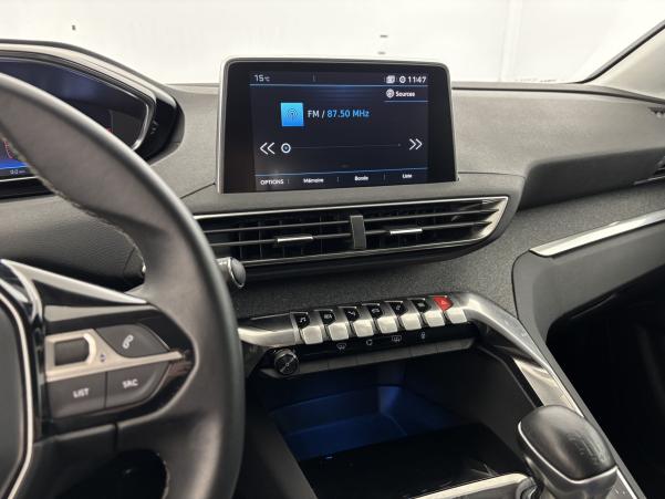 Vente en ligne Peugeot 3008 1.2 PureTech 130ch Allure au prix de 17 980 €