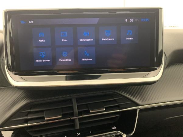 Vente en ligne Peugeot 2008 Hybrid 136 e-DCS6 Allure au prix de 27 790 €
