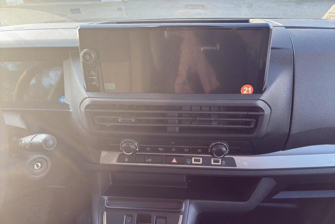 Vente en ligne Citroën Jumpy Fourgon XL BLUEHDI 180 S S EAT8 au prix de 31 900 €