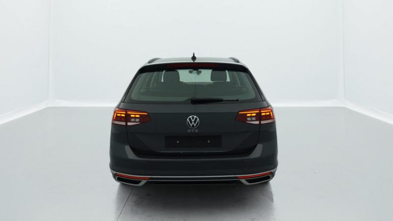 Vente en ligne Volkswagen Passat SW 1.4 TSI Hybride Rechargeable DSG6 GTE au prix de 25 410 €