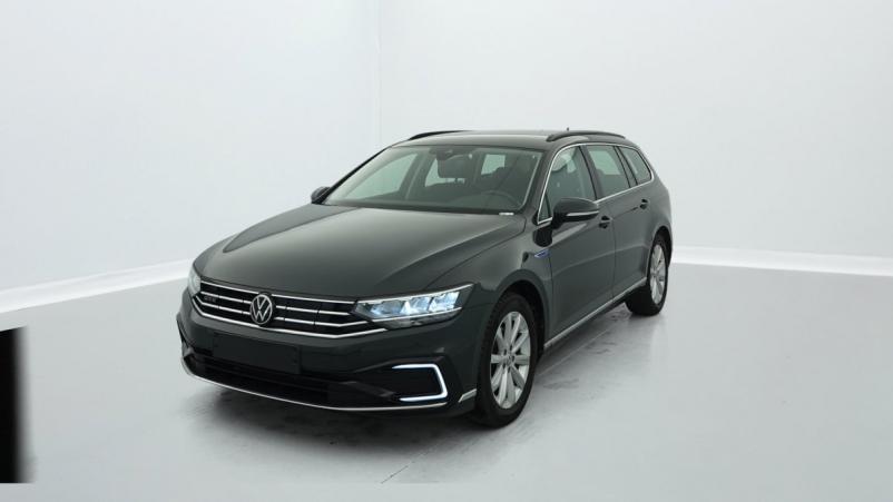 Vente en ligne Volkswagen Passat SW 1.4 TSI Hybride Rechargeable DSG6 GTE au prix de 25 410 €