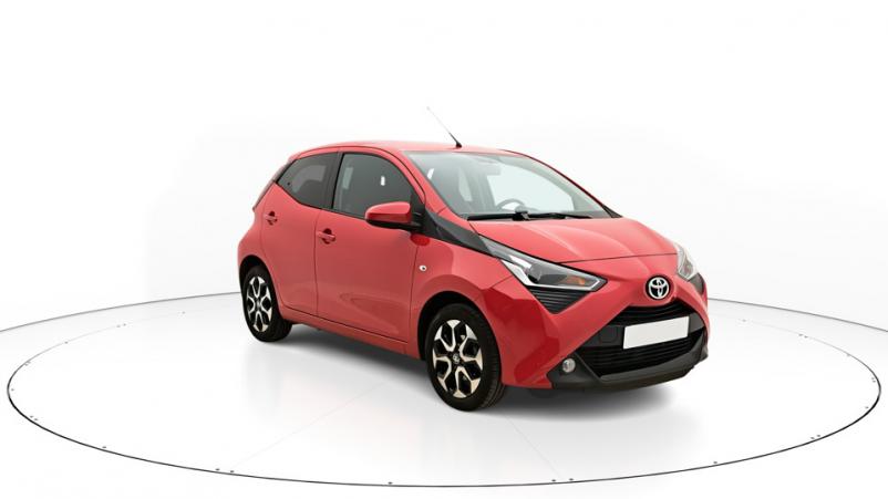Vente en ligne Toyota Aygo 5P 1.0 VVTi 72ch Automatique/5 X-play au prix de 15 030 €