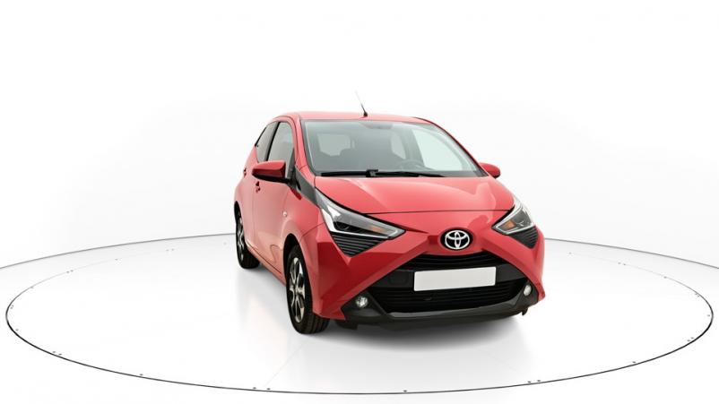 Vente en ligne Toyota Aygo 5P 1.0 VVTi 72ch Automatique/5 X-play au prix de 15 030 €